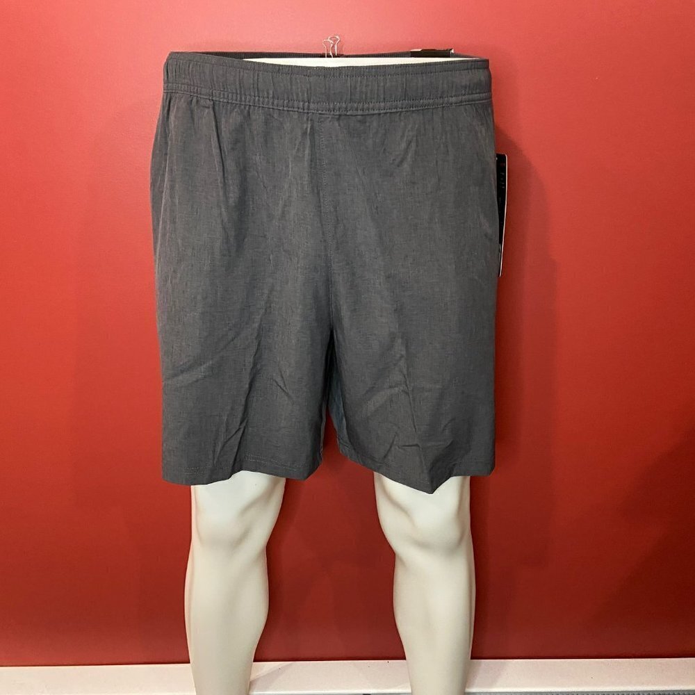 Layer 8 Men's Hybrid 7" Inseam Qwick-Dry Charcoal Shorts - Size XL (40-42) - NWT